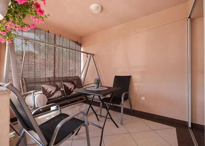 Two Bedroom Apartment Sunset Vir