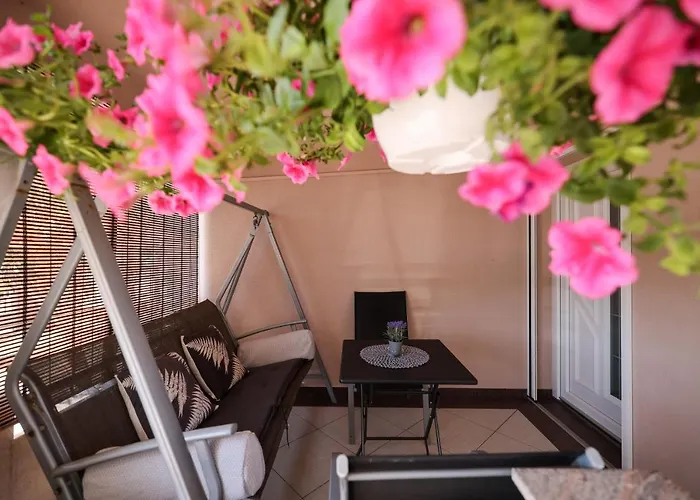 Two Bedroom Apartment Sunset Vir