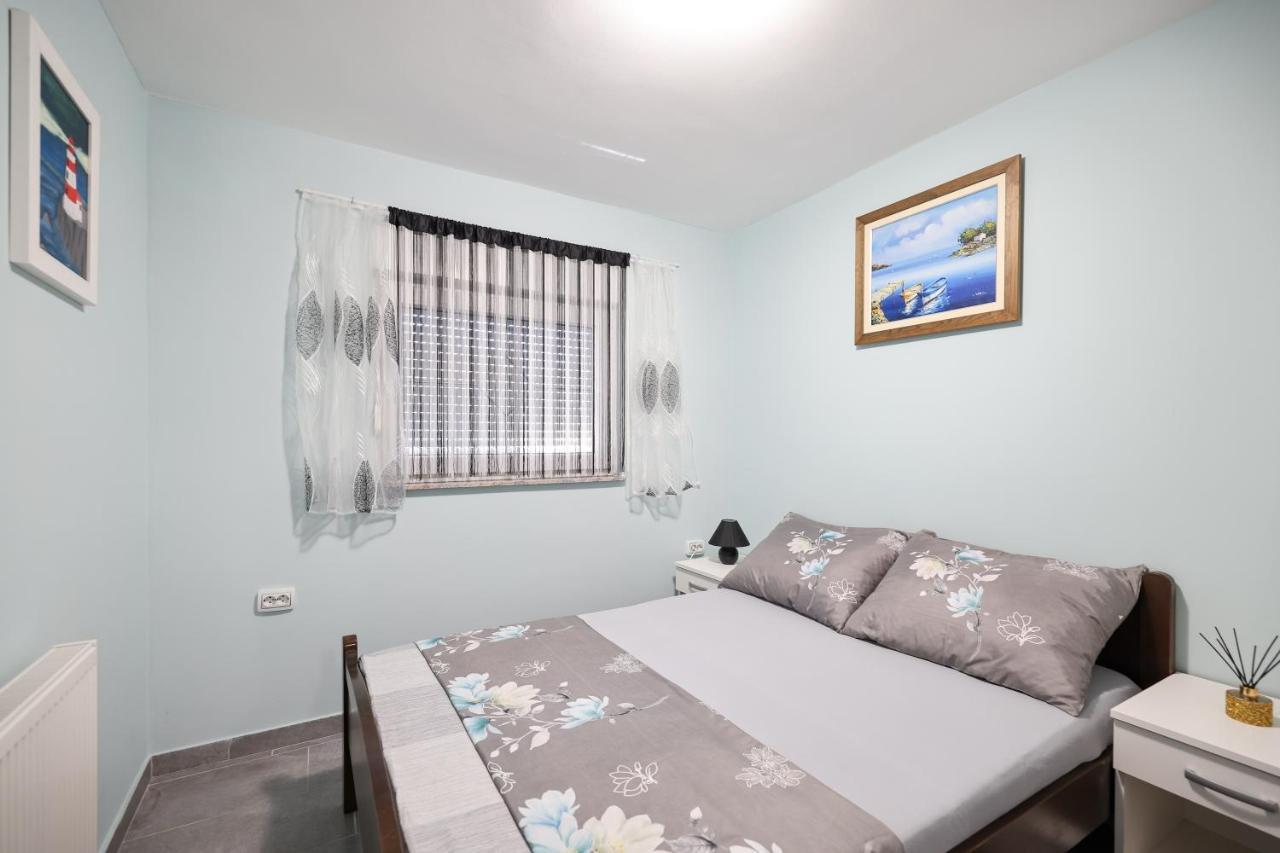 Two Bedroom Sunset Apartment