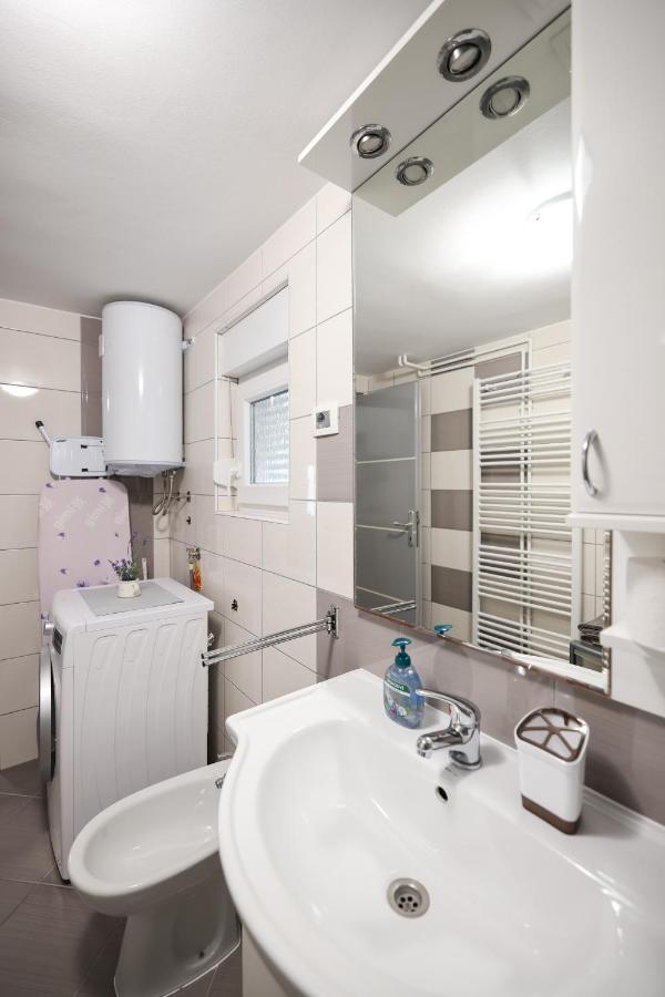 Two Bedroom Sunset Vir