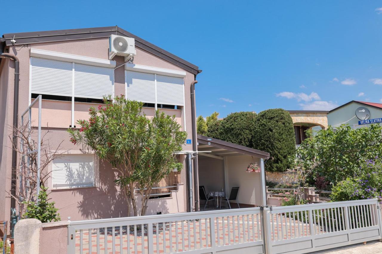 Two Bedroom Sunset Vir